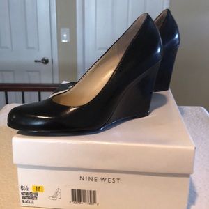 Brand new Nine West leather wedges. 6.5